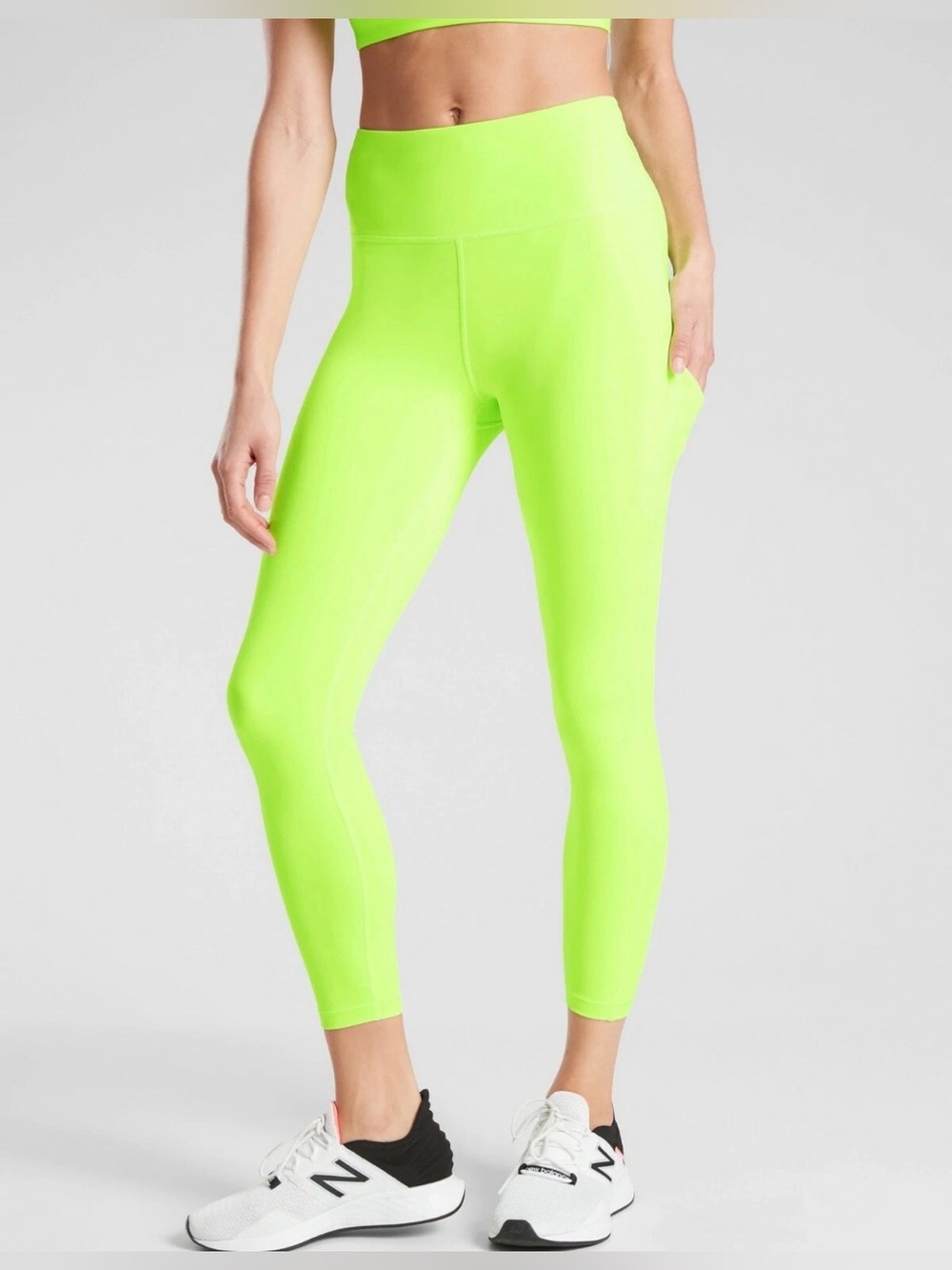 Athleta Ultimate Stash Pocket 7/8 Tight,Young Banana SIZE small NWT
